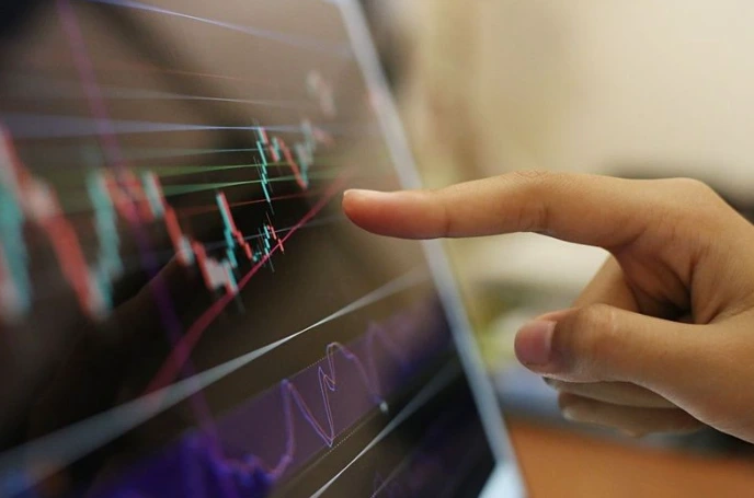 Essential Rules for Cryptocurrency Chart Pattern Analysis
